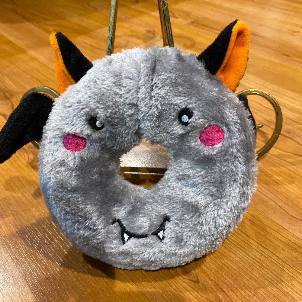Call- Brand New Zippy Paws Donuts Buddies With Squeaker